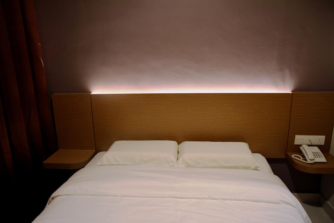 Swing & Pillows - Pj21 Petaling Jaya Bagian luar foto