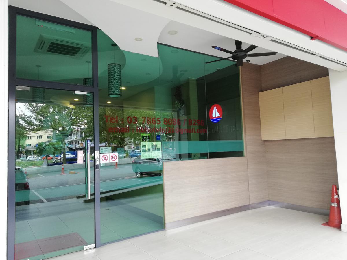 Swing & Pillows - Pj21 Petaling Jaya Bagian luar foto