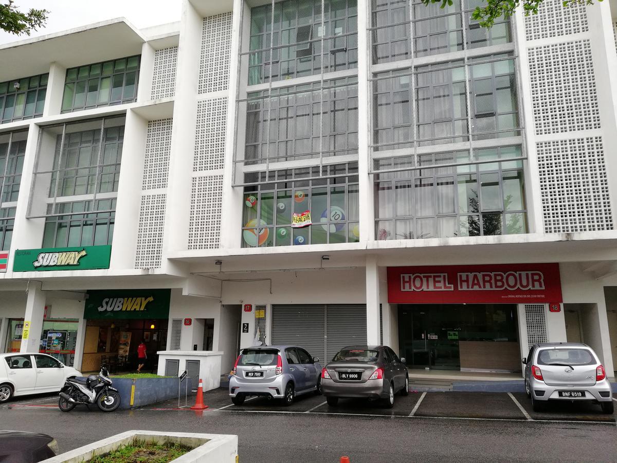 Swing & Pillows - Pj21 Petaling Jaya Bagian luar foto