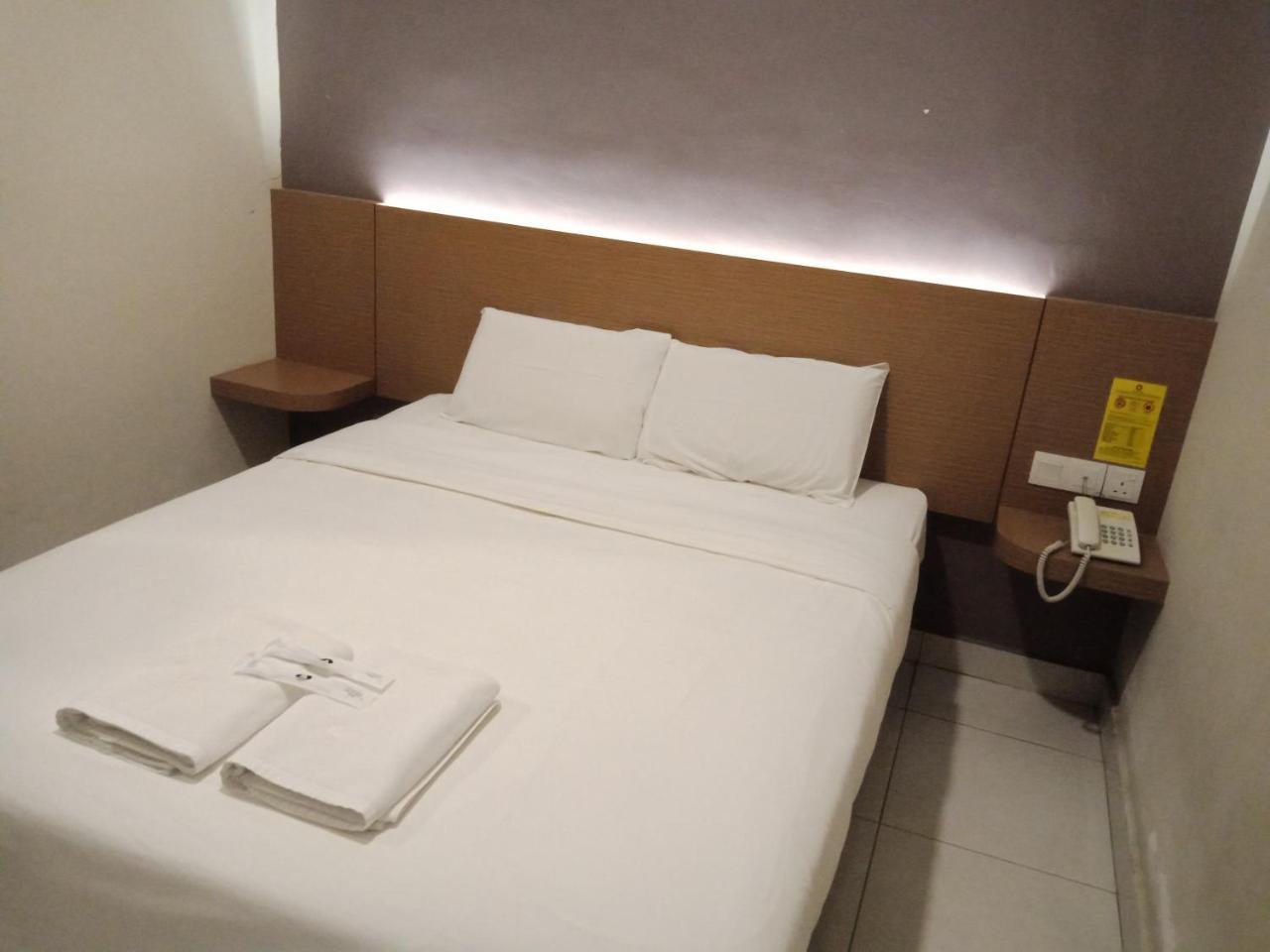 Swing & Pillows - Pj21 Petaling Jaya Bagian luar foto